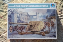 images/productimages/small/8.8cm panzerjagerkanone PAK43 Trumpeter 1;35 doos.jpg